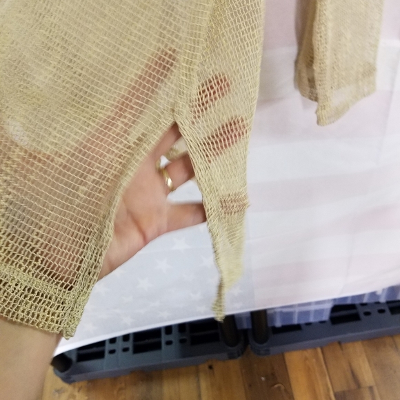 J Valdi Mesh Sequin Gold Tint Tunic Top Medium - Picture 4 of 7